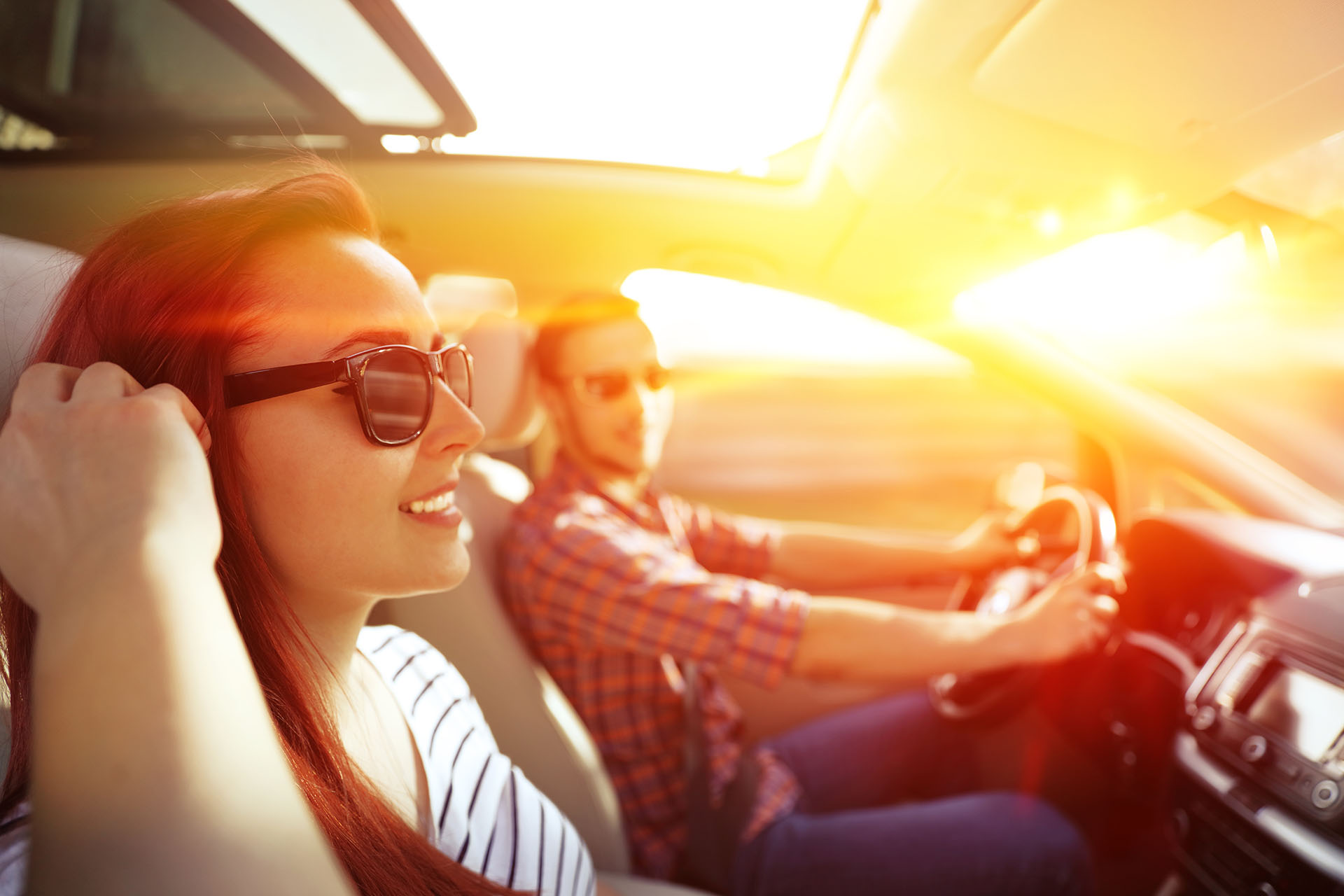 Woman,And,Men,In,Car,And,Summer,Trip